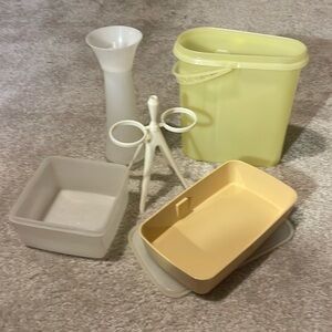 Tupperware vintage juice jug